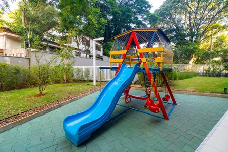 Apartamento à venda com 68m², 2 quartos e 1 vaga Apartamento à venda com 68m², 2 quartos e 1 vagaÁrea comum - Playground