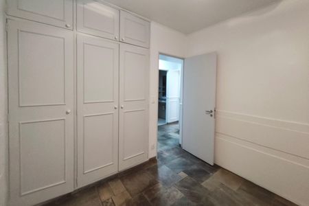 Apartamento à venda com 115m², 3 quartos e 1 vagaQuarto 2