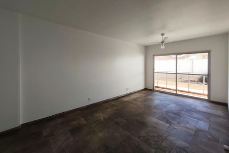 Apartamento à venda com 115m², 3 quartos e 1 vagaSala