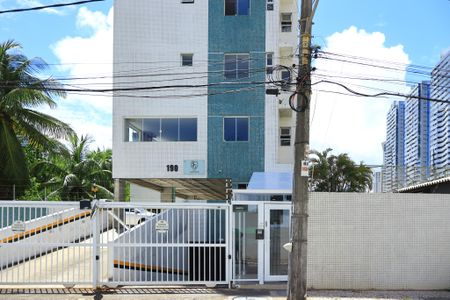 Apartamento para alugar com 42m², 1 quarto e 1 vagaFachada e portaria