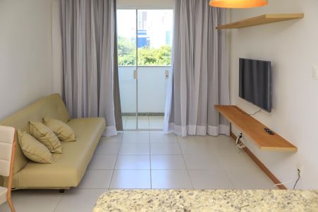 Sala de apartamento para alugar com 1 quarto, 42m² em Stiep, Salvador