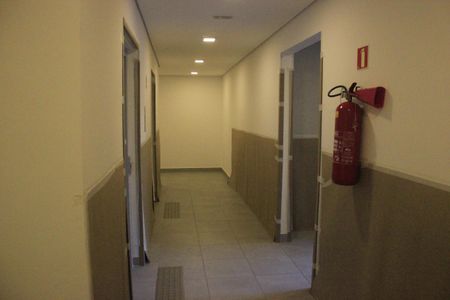 Apartamento para alugar com 32m², 2 quartos e sem vagaÁrea comum - Hall de entrada do prédio