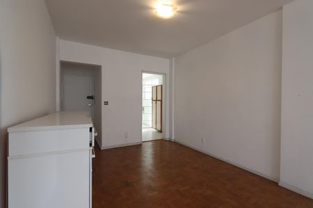 Apartamento à venda com 92m², 2 quartos e sem vagaSala