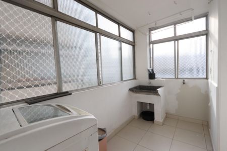 Apartamento à venda com 92m², 2 quartos e sem vagaLavanderia