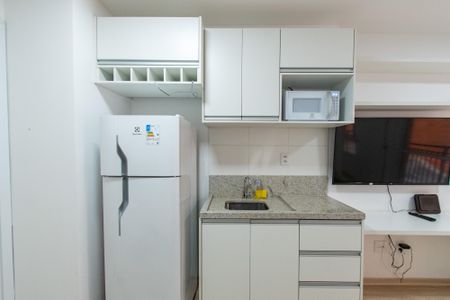 Studio à venda com 33m², 1 quarto e sem vagaSala/cozinha