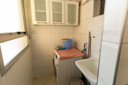 Apartamento à venda com 78m², 2 quartos e 1 vagaÁre de Serviço 