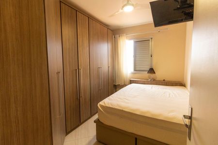 Apartamento à venda com 78m², 2 quartos e 1 vagaQuarto 2