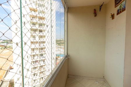 Apartamento à venda com 78m², 2 quartos e 1 vagaVaranda