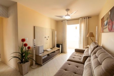 Apartamento à venda com 78m², 2 quartos e 1 vagaSala