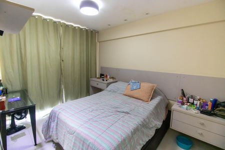 Apartamento à venda com 99m², 3 quartos e 2 vagasSuíte