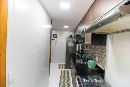 Apartamento à venda com 99m², 3 quartos e 2 vagasCozinha e Área de Serviço