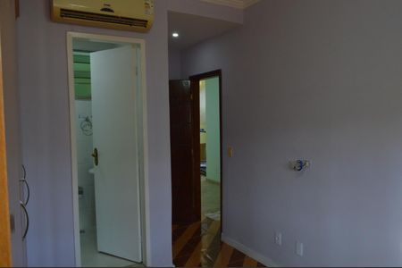 Casa de condomínio à venda com 223m², 3 quartos e 2 vagasSuite 2