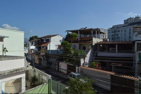 Casa de condomínio à venda com 223m², 3 quartos e 2 vagasVista da Varanda