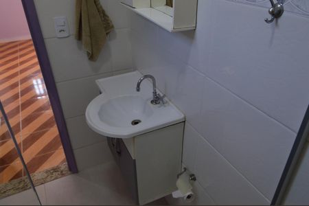 Casa de condomínio à venda com 223m², 3 quartos e 2 vagasBanheiro da Suíte 1