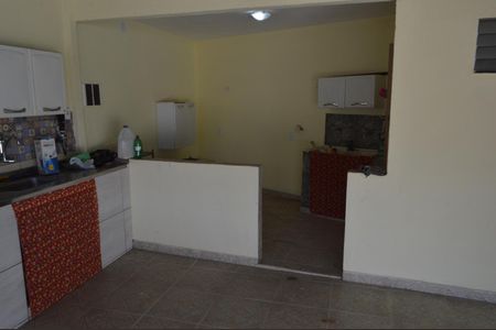 Casa de condomínio à venda com 223m², 3 quartos e 2 vagasÁrea de Serviço