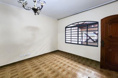 Casa para alugar com 80m², 2 quartos e 1 vaga Casa para alugar com 80m², 2 quartos e 1 vagaSala