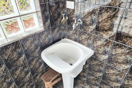 Casa para alugar com 80m², 2 quartos e 1 vaga Casa para alugar com 80m², 2 quartos e 1 vagaÁrea de Serviço