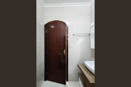Casa para alugar com 80m², 2 quartos e 1 vaga Casa para alugar com 80m², 2 quartos e 1 vagaBanheiro