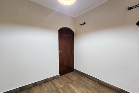 Casa para alugar com 80m², 2 quartos e 1 vaga Casa para alugar com 80m², 2 quartos e 1 vagaQuarto 1