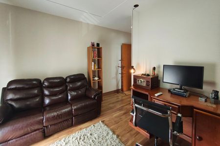 Casa de condomínio à venda com 384m², 4 quartos e 4 vagasQuarto Suíte