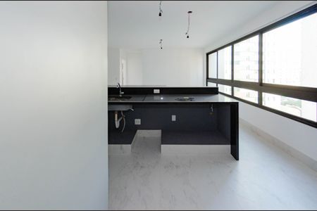 Apartamento à venda com 70m², 2 quartos e 2 vagasCozinha