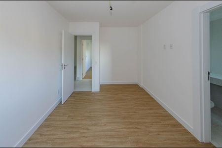 Apartamento à venda com 70m², 2 quartos e 2 vagasSuíte 1