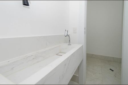Apartamento à venda com 70m², 2 quartos e 2 vagasLavabo