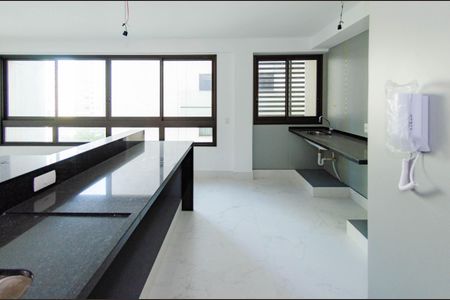 Apartamento à venda com 70m², 2 quartos e 2 vagasCozinha