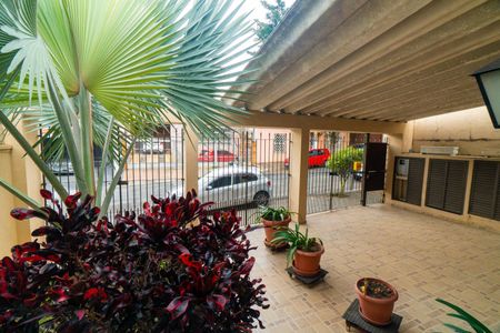 Casa à venda com 200m², 3 quartos e 2 vagas Casa à venda com 200m², 3 quartos e 2 vagasVista da Sala