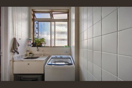 Apartamento à venda com 84m², 2 quartos e 1 vaga Apartamento à venda com 84m², 2 quartos e 1 vagaÁrea de Serviço