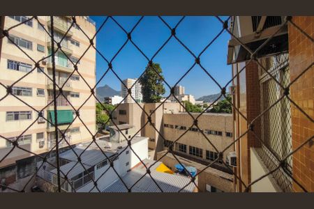 Apartamento à venda com 84m², 2 quartos e 1 vaga Apartamento à venda com 84m², 2 quartos e 1 vagaVista da Sala