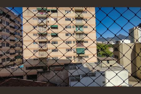 Apartamento à venda com 84m², 2 quartos e 1 vaga Apartamento à venda com 84m², 2 quartos e 1 vagaVista da Suíte