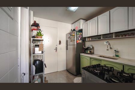 Apartamento à venda com 84m², 2 quartos e 1 vaga Apartamento à venda com 84m², 2 quartos e 1 vagaCozinha