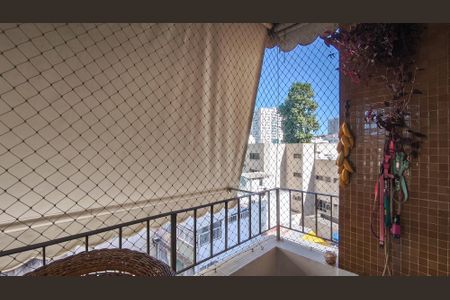 Apartamento à venda com 84m², 2 quartos e 1 vaga Apartamento à venda com 84m², 2 quartos e 1 vagaVaranda da Sala