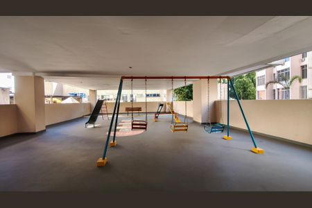 Apartamento à venda com 84m², 2 quartos e 1 vaga Apartamento à venda com 84m², 2 quartos e 1 vagaÁrea comum - Playground