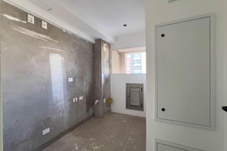 Apartamento à venda com 181m², 3 quartos e 2 vagas Apartamento à venda com 181m², 3 quartos e 2 vagasÁrea de serviço