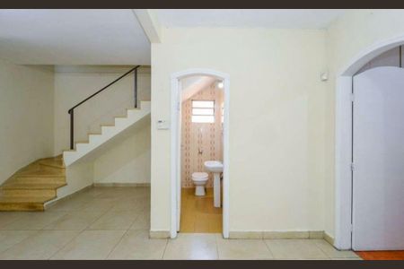 Casa para alugar com 320m², 3 quartos e 2 vagas