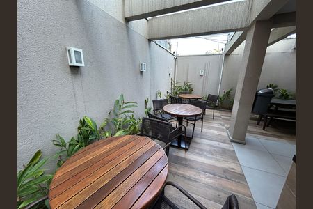 Apartamento para alugar com 52m², 2 quartos e 1 vagaÁrea comum