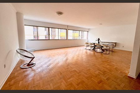 Apartamento à venda com 240m², 2 quartos e 2 vagasFoto 09