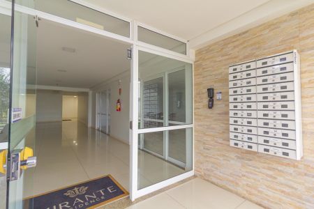 Apartamento para alugar com 79m², 2 quartos e 2 vagasHall social