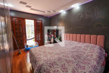 Casa à venda com 300m², 3 quartos e 5 vagasSuíte 1