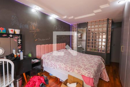 Casa à venda com 300m², 3 quartos e 5 vagasSuíte 1