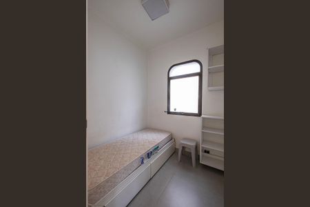 Apartamento à venda com 290m², 3 quartos e 5 vagasQuarto de Serviço