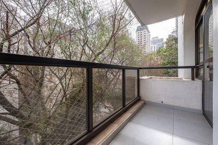 Apartamento à venda com 290m², 3 quartos e 5 vagasVaranda