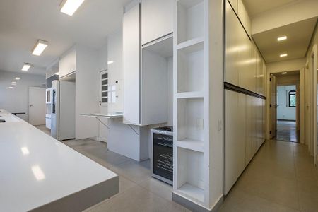 Apartamento à venda com 290m², 3 quartos e 5 vagasCozinha