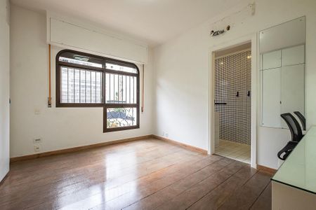 Apartamento à venda com 290m², 3 quartos e 5 vagasSuíte 2
