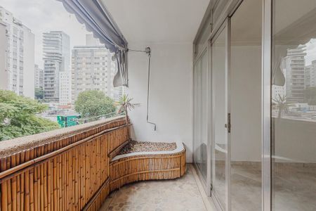 Apartamento à venda com 240m², 3 quartos e 1 vagaVaranda