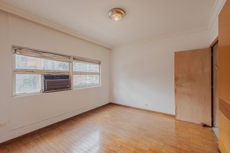 Apartamento à venda com 240m², 3 quartos e 1 vagaQuarto 1