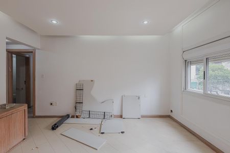 Apartamento à venda com 240m², 3 quartos e 1 vagaSuíte
