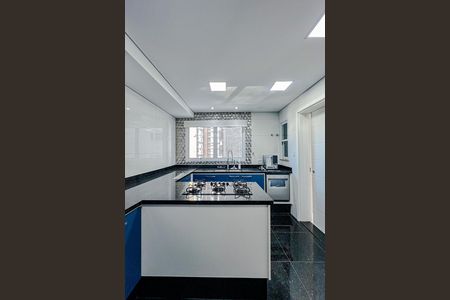 Apartamento à venda com 190m², 3 quartos e 4 vagasCozinha